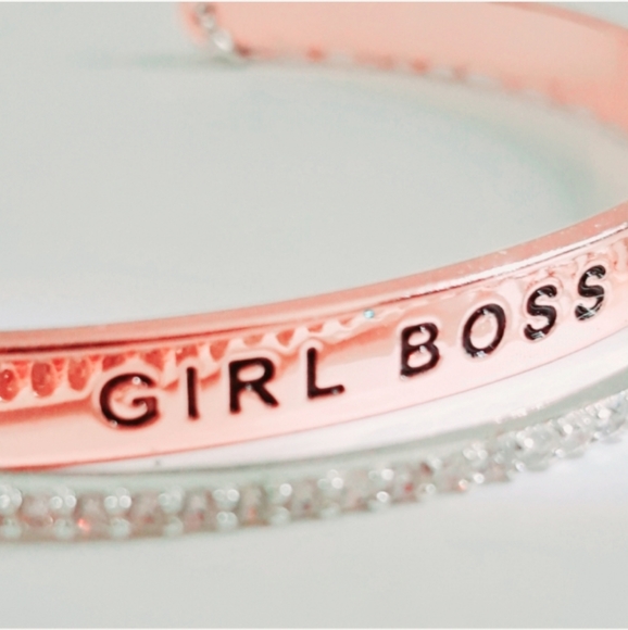 GIRL BOSS Rhinestone Rose Gold Bracelet NWOT! - Picture 2 of 8